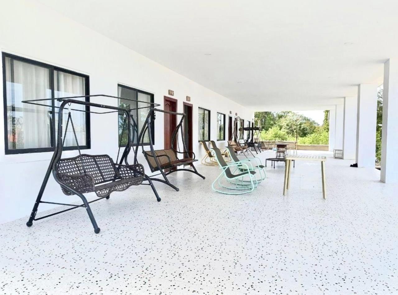 Thmorda Resort Koh Rong Sanloem Esterno foto