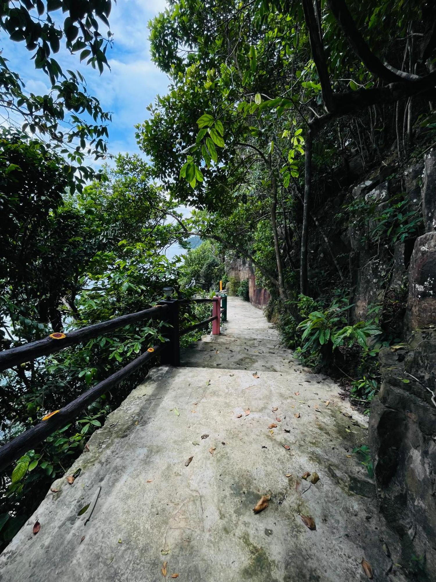 Thmorda Resort Koh Rong Sanloem Esterno foto